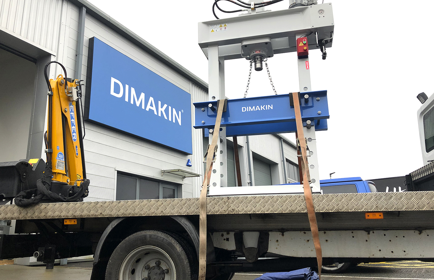DIMAKIN Fast Shipping